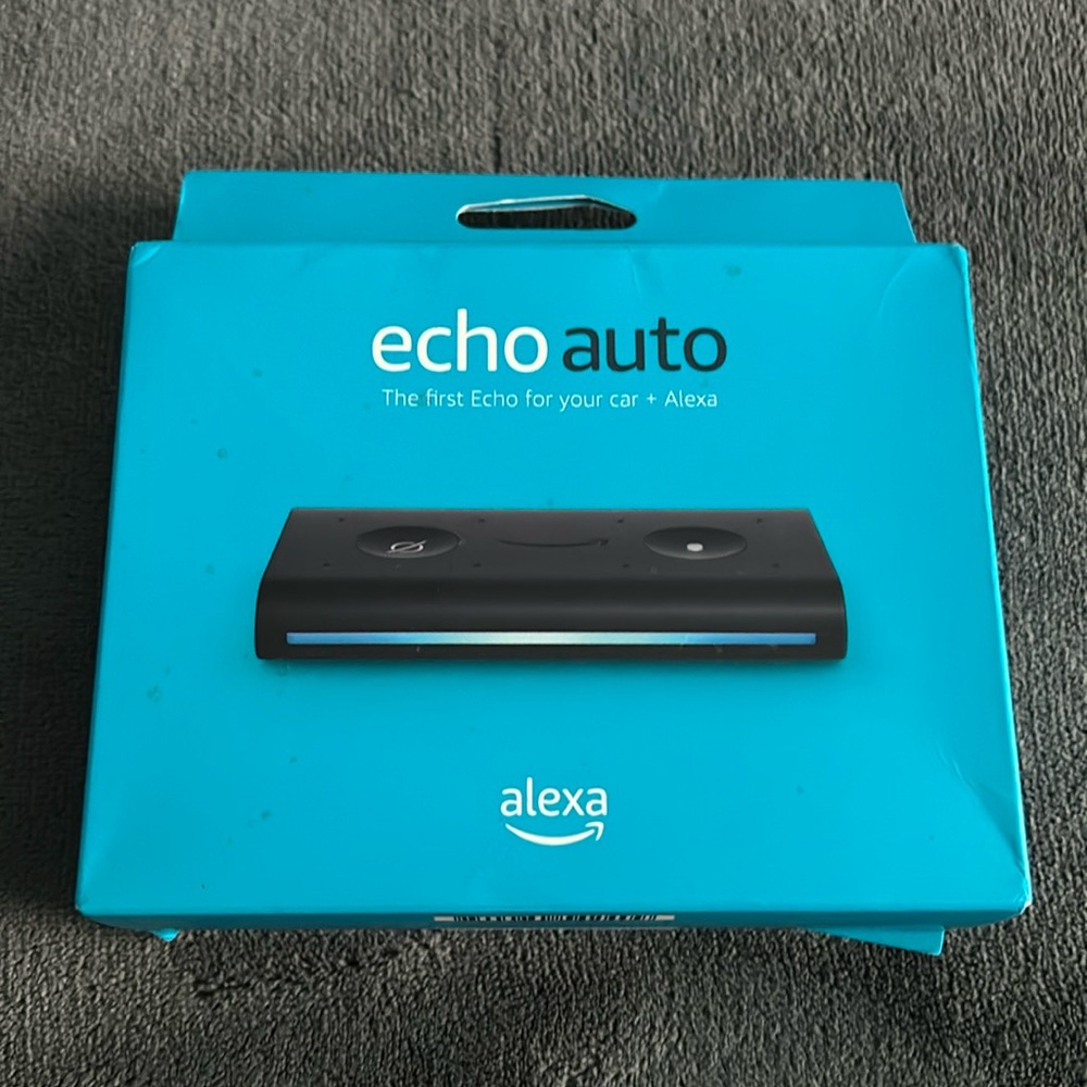🏷️⬇️ New In Box Amazon Echo Auto